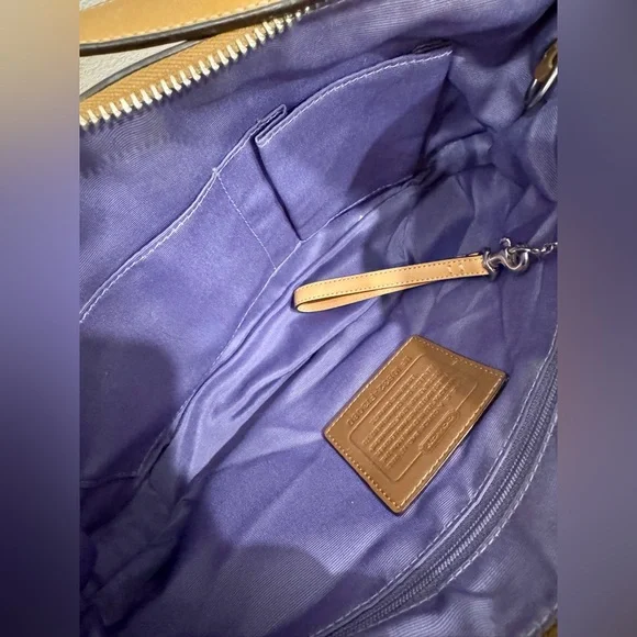 ‼️SOLD‼️Coach Signature Tan Adjustable Shoulder and Crossbody Bag - Picture 10 of 10